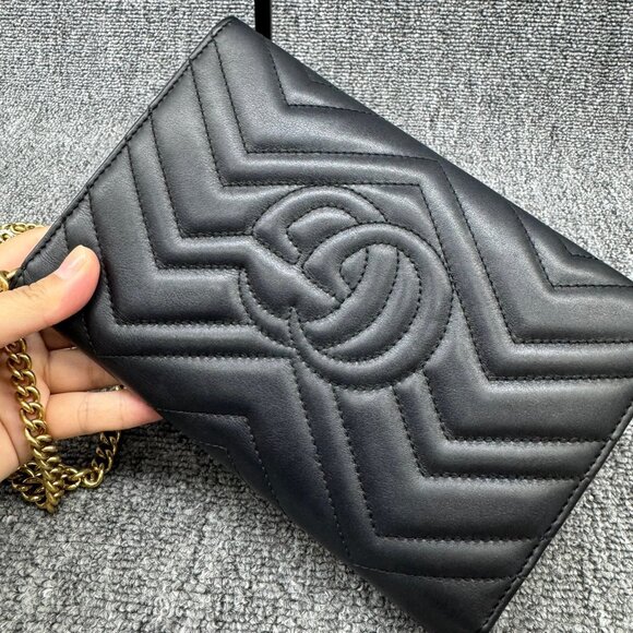 Gucci Marmont Leather Shoulder Bag 650-081425 - Picture 4 of 14